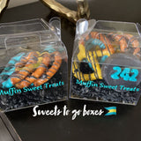 Drizzled chocolate pretzel rods
